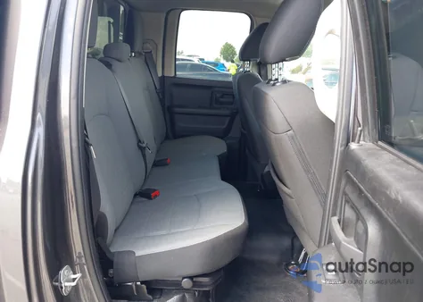 2023 Ram 1500 Classic Tradesman 4X4 6'4 Box z USA, uszkodzony, nr VIN 1C6RR7FG2PS538103